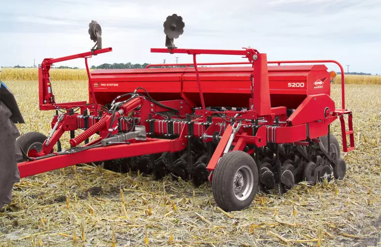 5200 Grain Drill