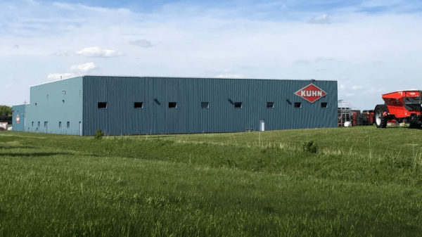 KUHN Canada, Sainte-Madeleine, distribution center
