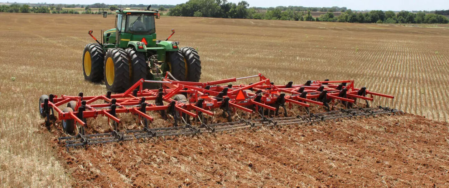 KUHN Krause 4000 Chisel Plows at work